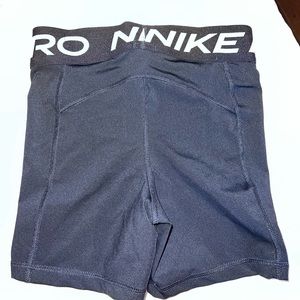 Nike pro Womens shorts 3”